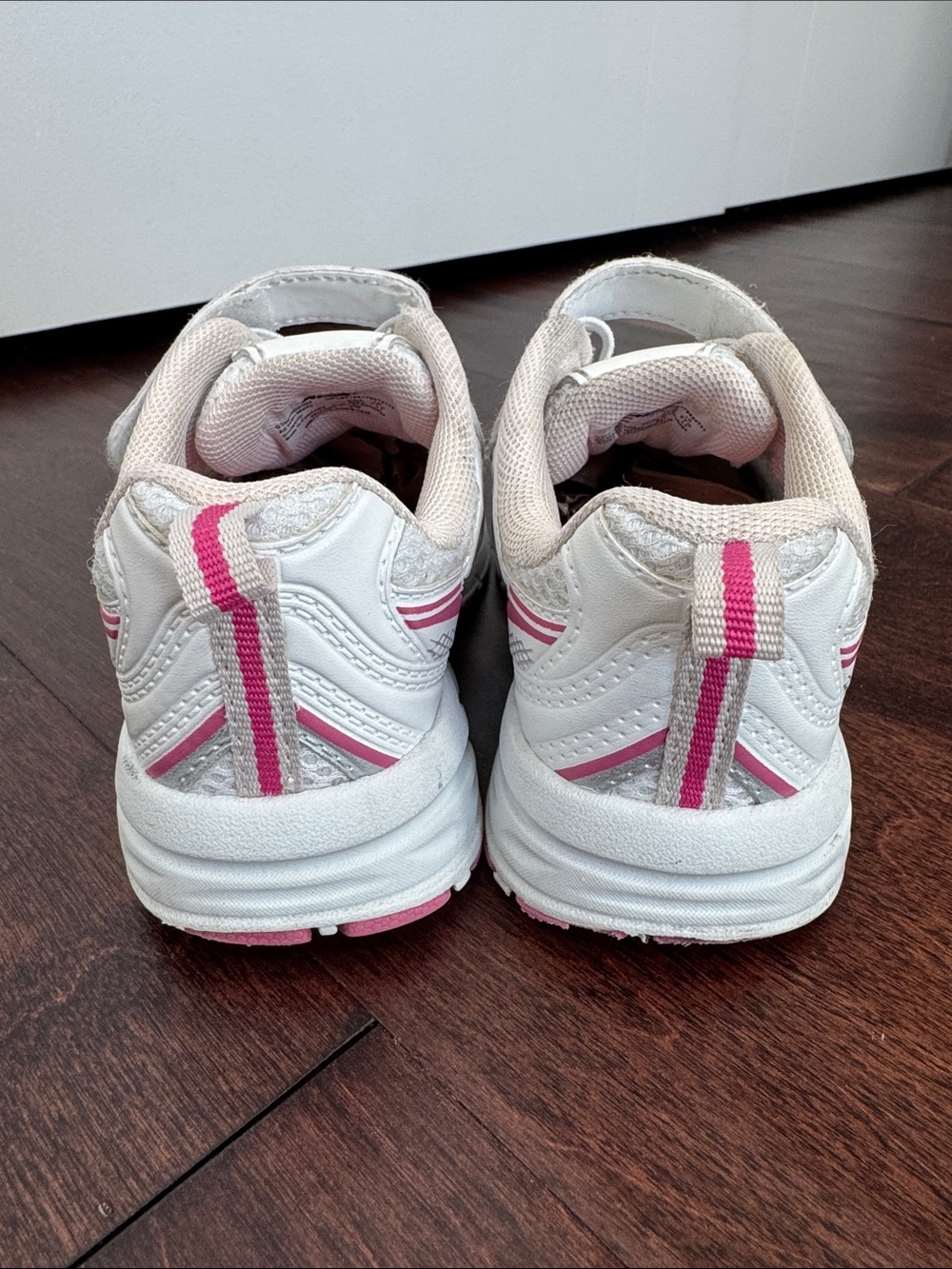 Avia Girls White & Pink Sneakers Athletic Shoes Toddler Girls size 10 - Picture 6 of 6